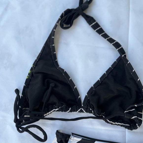 Fox Y2K Monochrome Striped Bikini with Logo - Picture 4 of 12